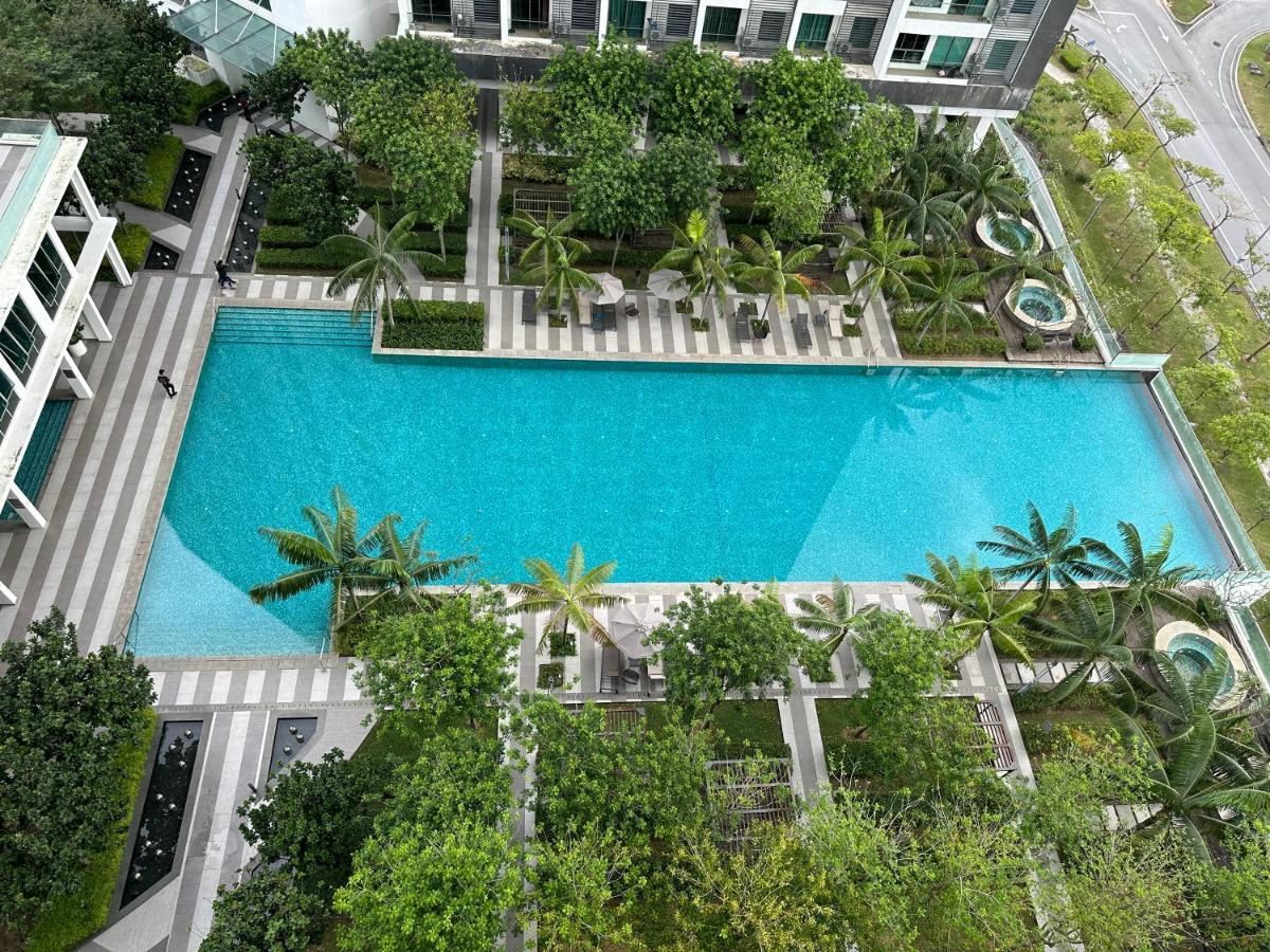 Sandy Suite By Sm Hub Cyberjaya Exterior photo