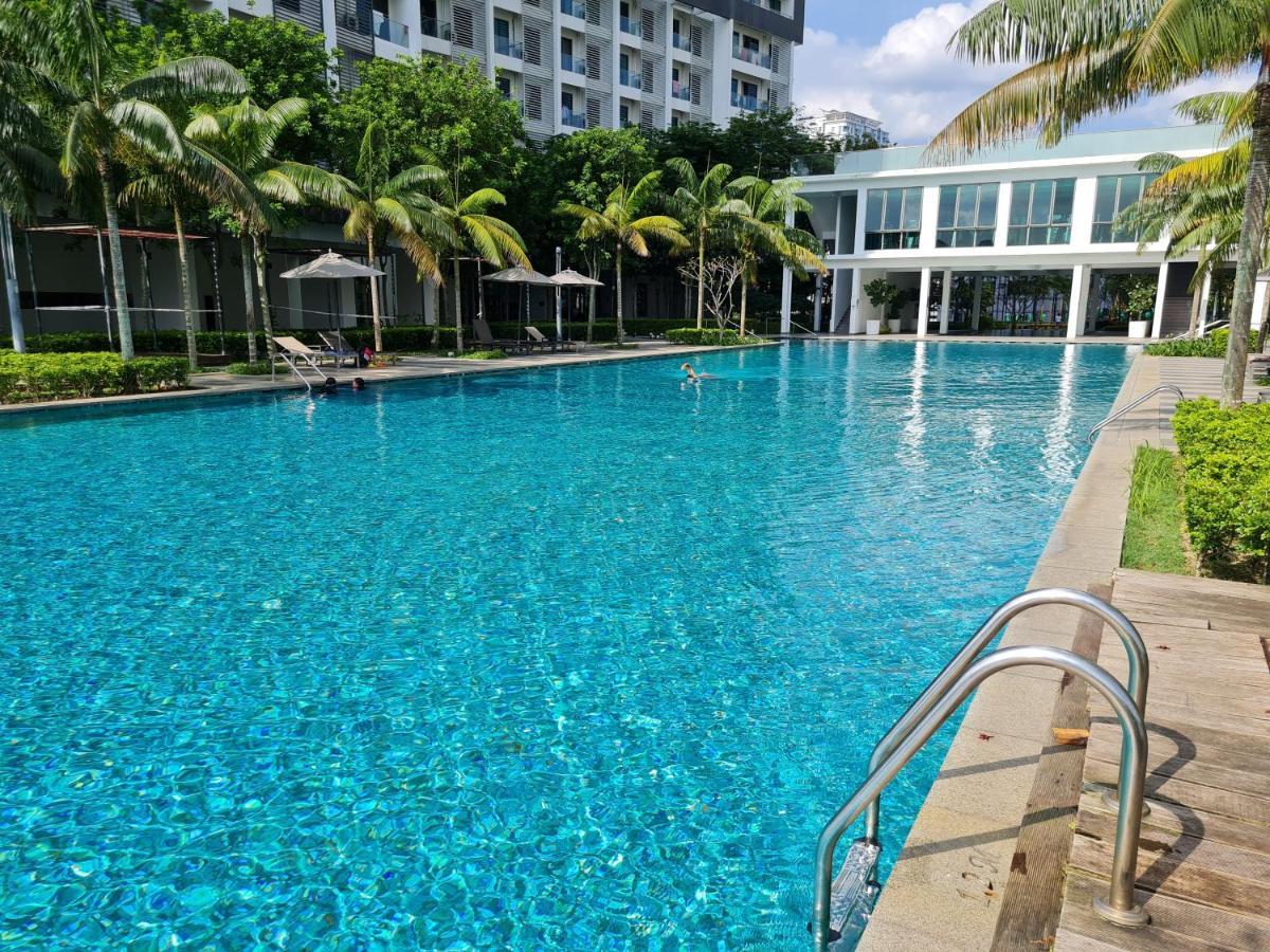 Sandy Suite By Sm Hub Cyberjaya Exterior photo